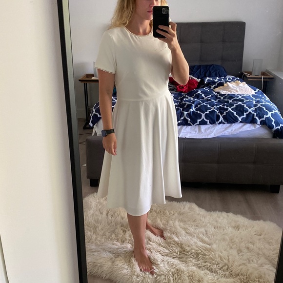 Gal meets glam white a lined, midi tea dress - Picture 7 of 7